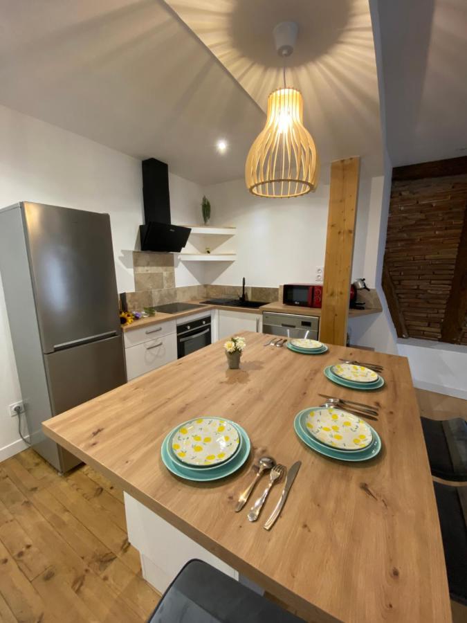 Logement Tout Equipe Layrac Extérieur photo