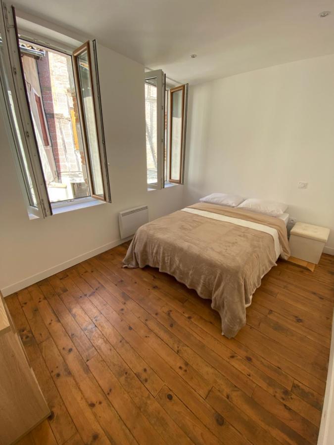Logement Tout Equipe Layrac Extérieur photo